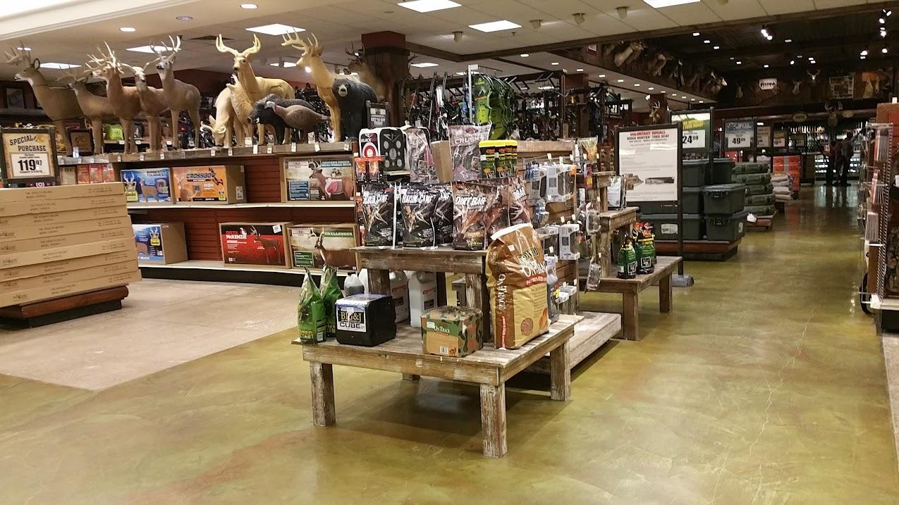 Bass Pro Shops