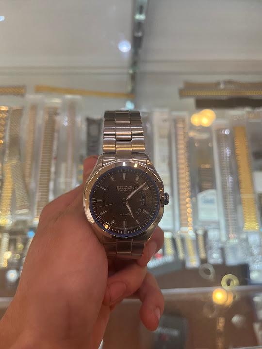Fox valley watch and jewelry