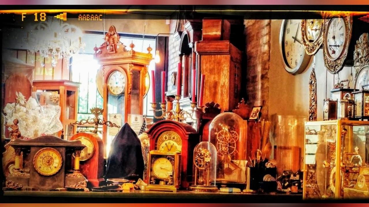 Jimmy's Alpine Clock Shop