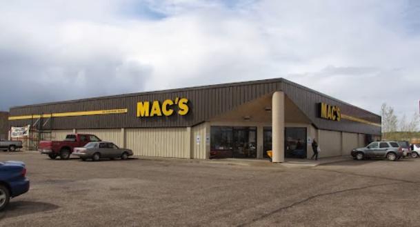 MAC'S Hardware