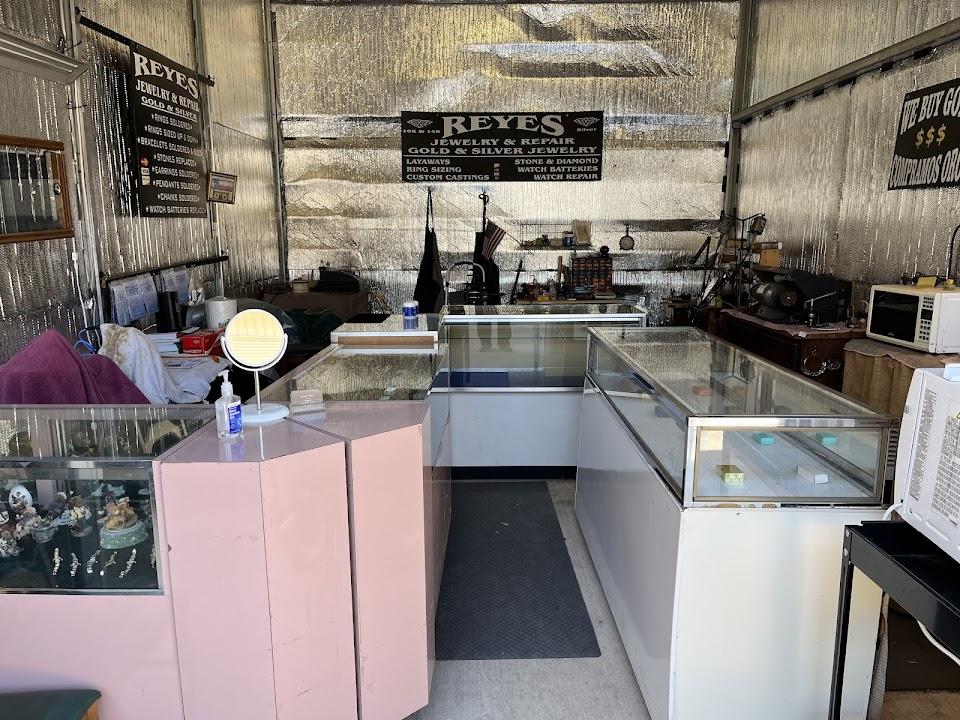 Reyes Jewelry & Repair (Veteran Own Business Since 2002) Located at Trader's Village on 6th St, Room 633